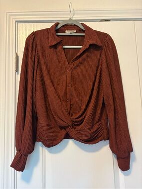 Woven Twist-Front Button-Down Blouse in Rust